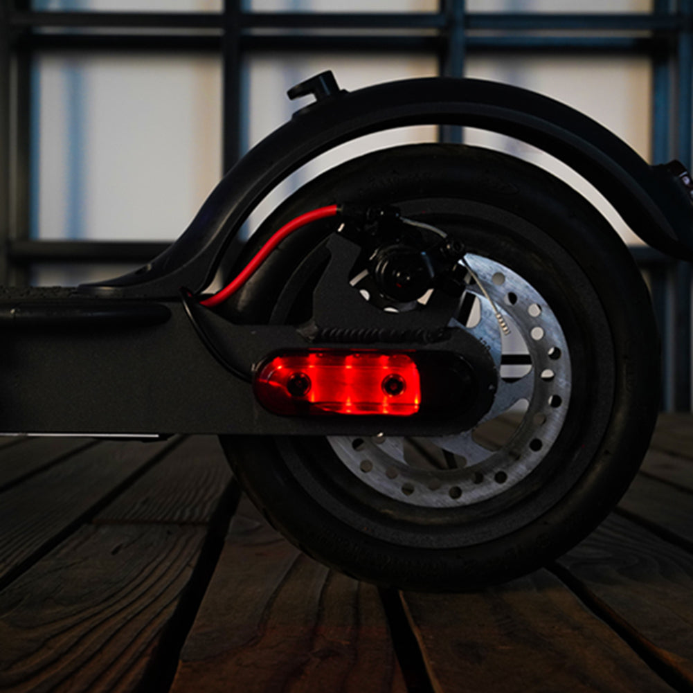 1Pair Cable Powered Taillight for Xiaomi M365 / Pro / 1s Electric Scooter Color Lights Integrated Protective Case LED Light