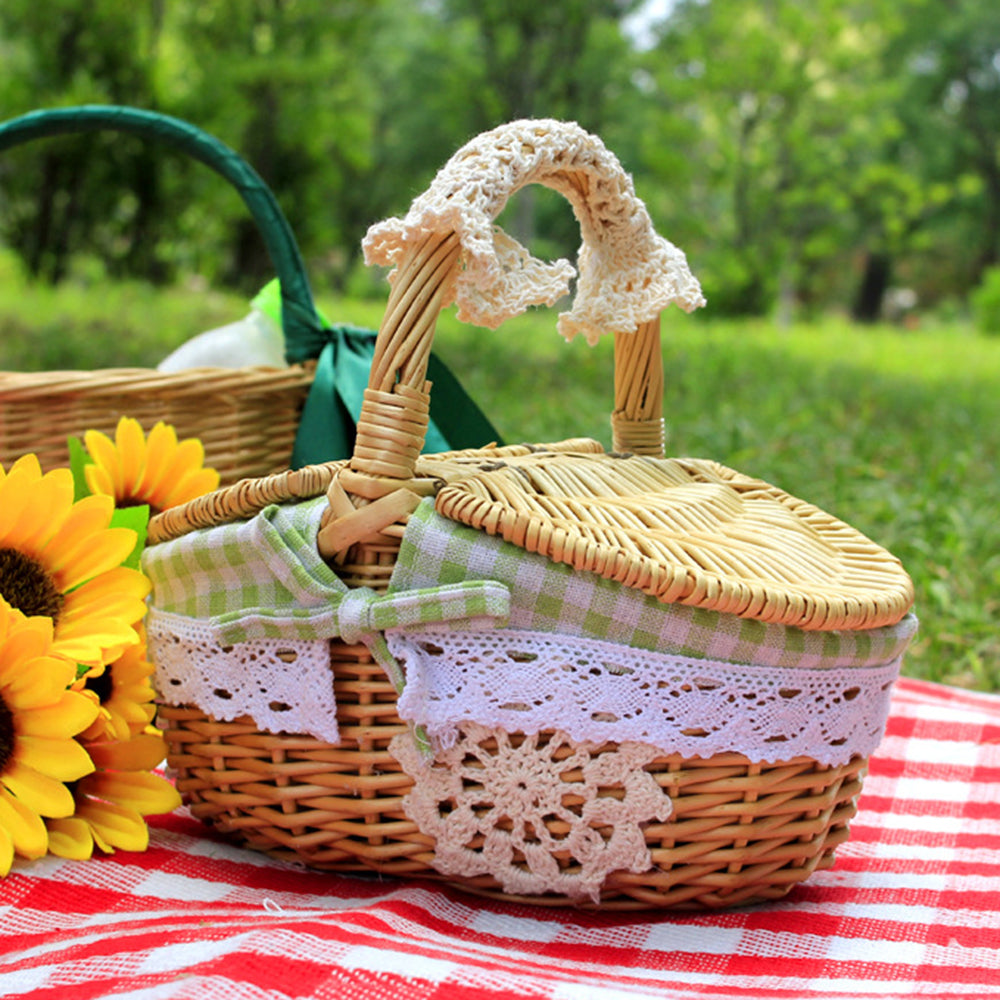 Hand-Woven Wicker Picnic Basket Lid Design Cotton+Linen Cloth Lining Blanket for Eggs, Candy, Flowers, Size: L