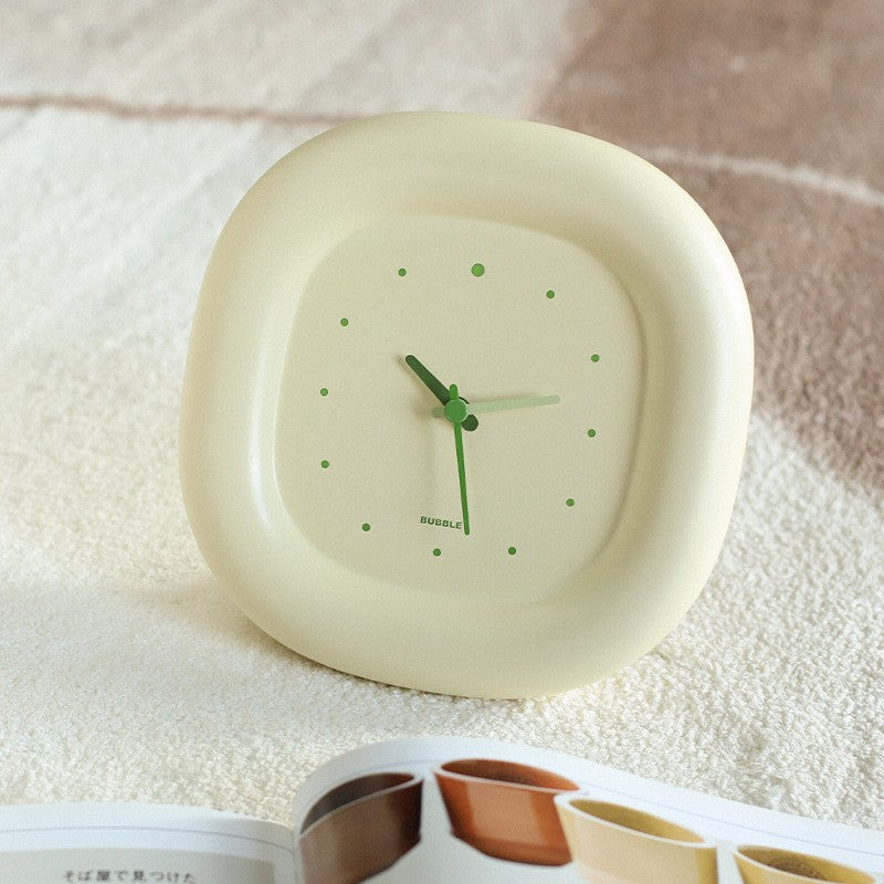 MUID Stylish ABS Bubble Clock Battery Powered Silent Home Office Desktop Wall Clock