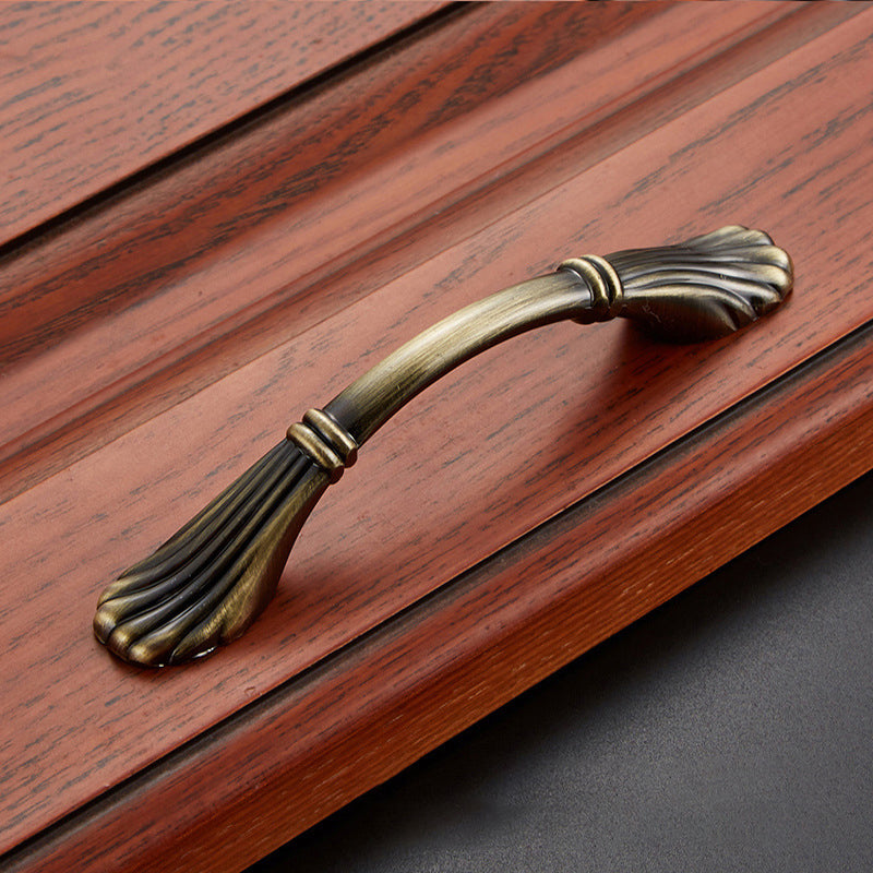 Furniture Door Pull Handle Retro Zinc Alloy Cabinet Drawer Wardrobe Handle, 22mm Screw
