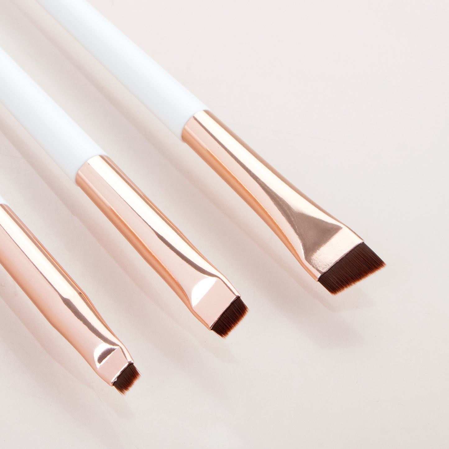 3Pcs / Set Eye Makeup Brushes Eyeshadow Brush Kit Soft Fiber Eyeliner Eyebrow Makeup Tool
