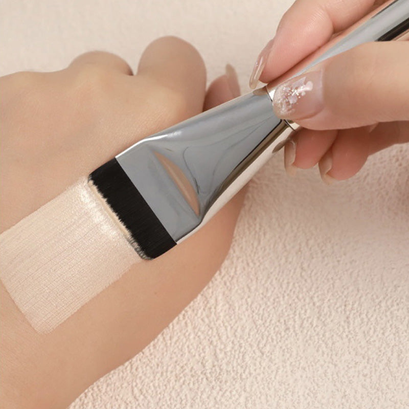 Copper Handle Soft Fiber Concealer Brush Flat Top Under Eye Concealer Brush Makeup Tool for Foundation Blending