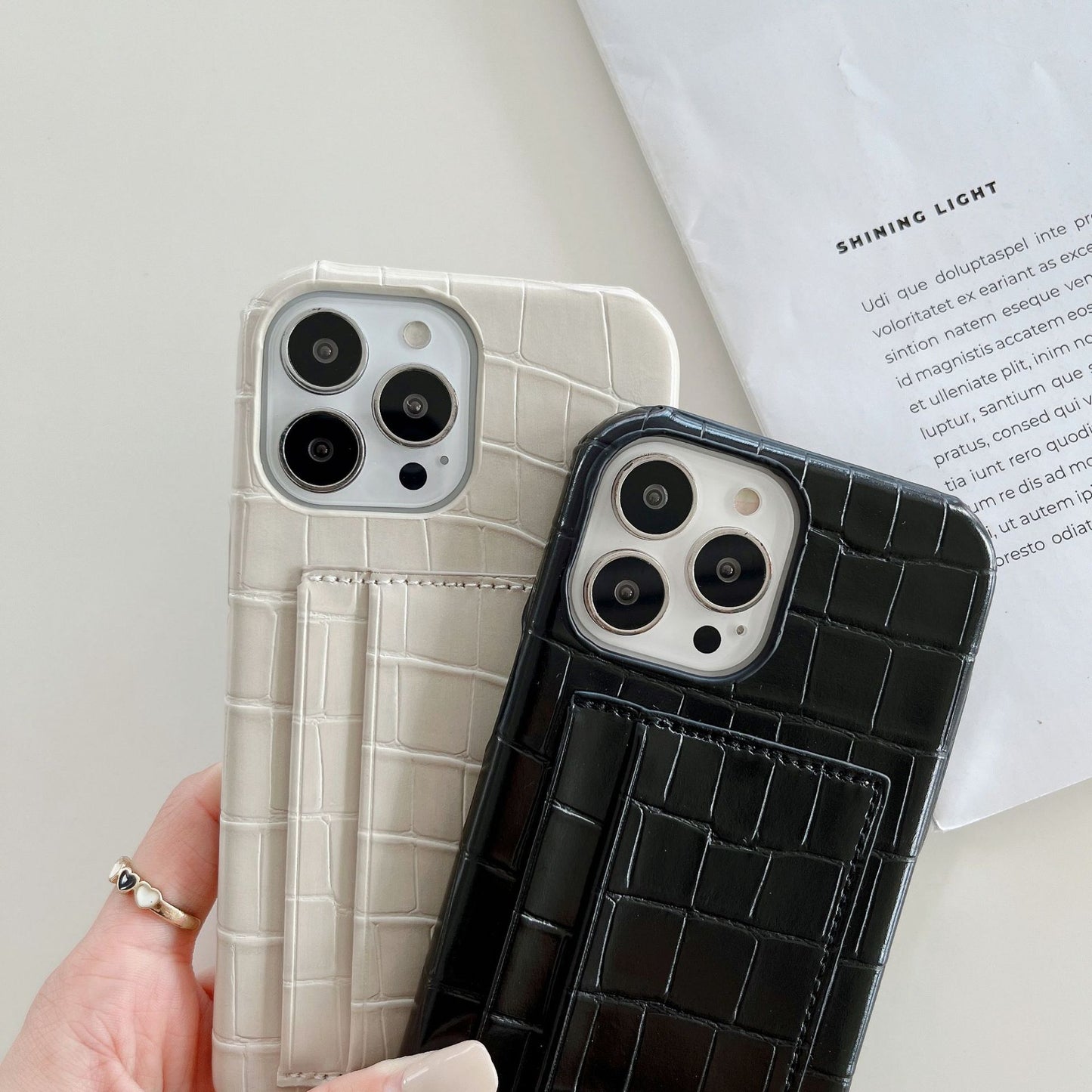 2 Card Slots Phone Case for iPhone 15 Pro Crocodile Textured PU+PC Anti-Drop Phone Protector with Strap
