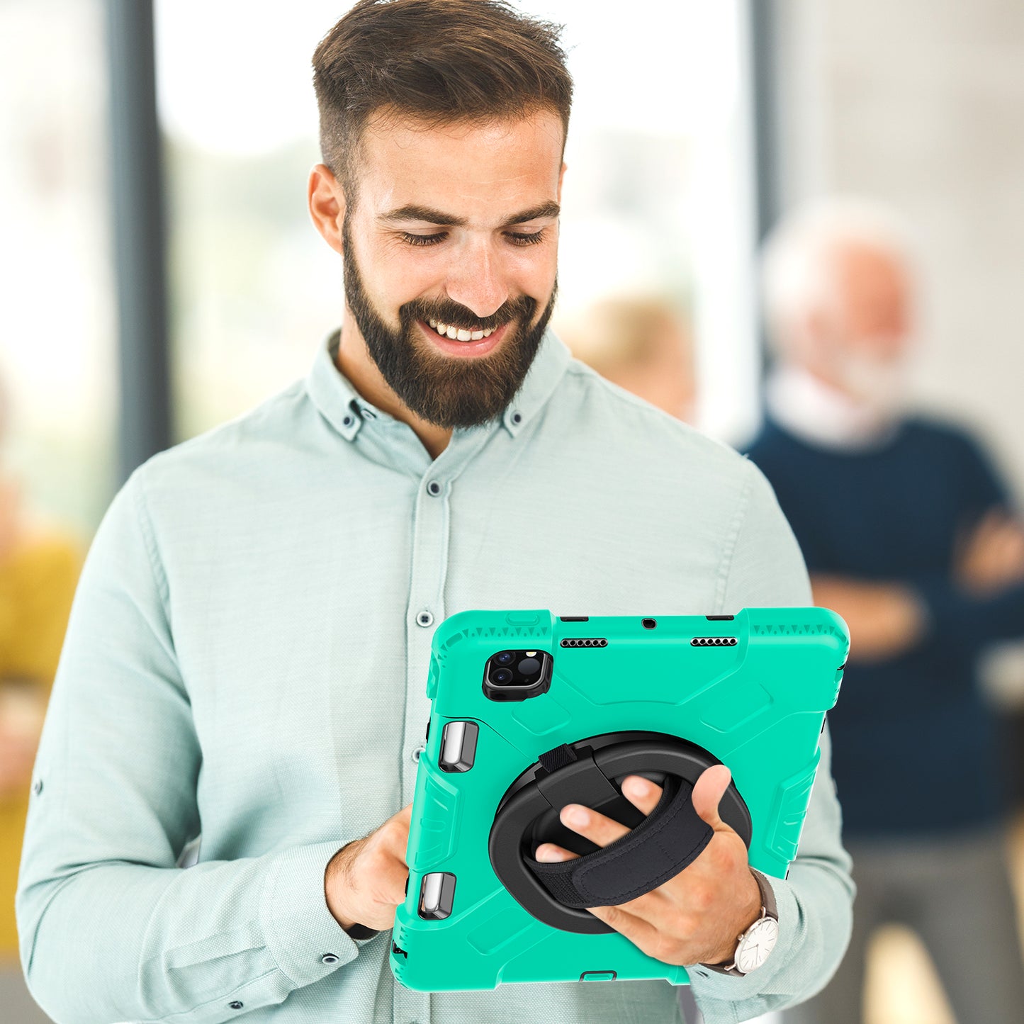 For iPad Pro 11-inch (2018) / (2020) / (2021) / (2022) / Air (2020) / (2022) Kickstand PC+TPU Tablet Case with Shoulder Strap