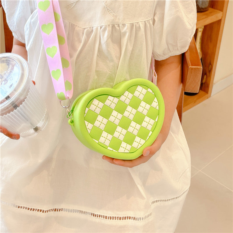 Women Cute Heart Shape Small Shoulder Bag Silicone Crossbody Bag Birthday Gift