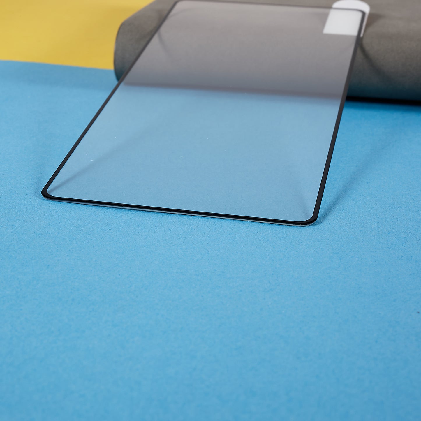 For Google Pixel 8 Silk Printing Black Edge Screen Protector Full Cover Full Glue HD Tempered Glass Film