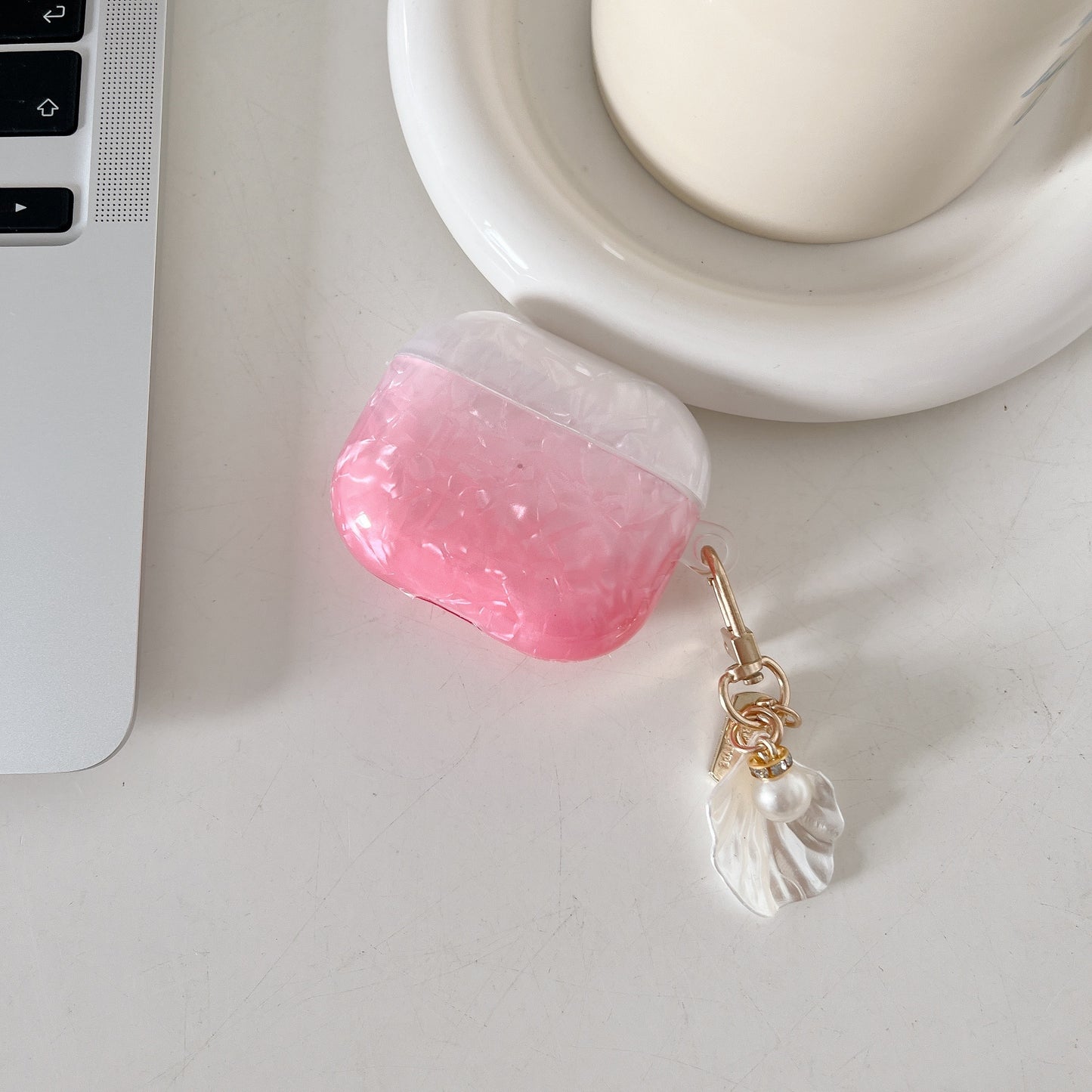 Earphone Case for Apple AirPods Pro , Gradient Shell Grain TPU Protective Cover with Shell Shape Pendant