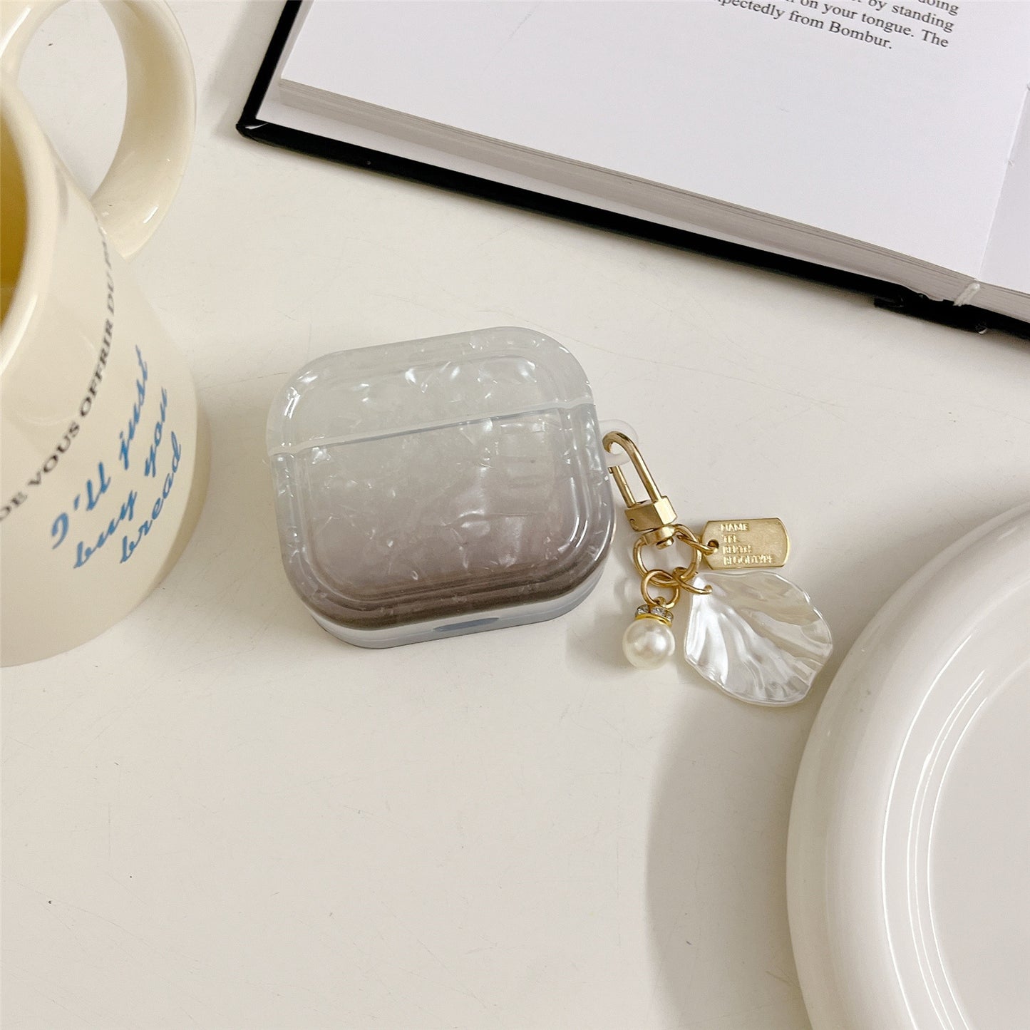 Gradient Shell Grain Earphone Cover for Apple AirPods Pro , Soft TPU Square Protective Case with Shell Shape Pendant