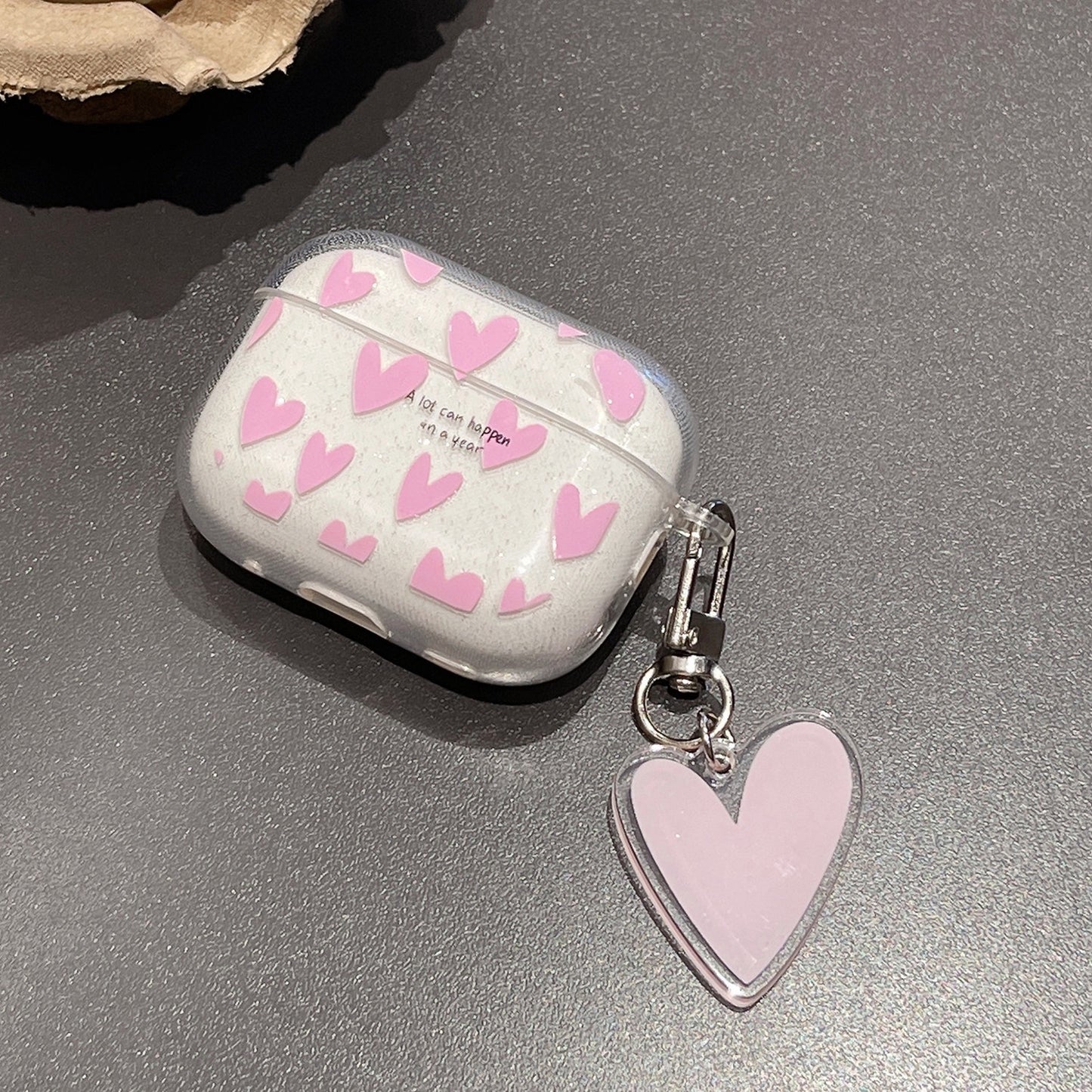 For AirPods Pro 2 Glitter TPU Earphone Case Heart Pattern Printed One-Piece Protective Cover with Pendant