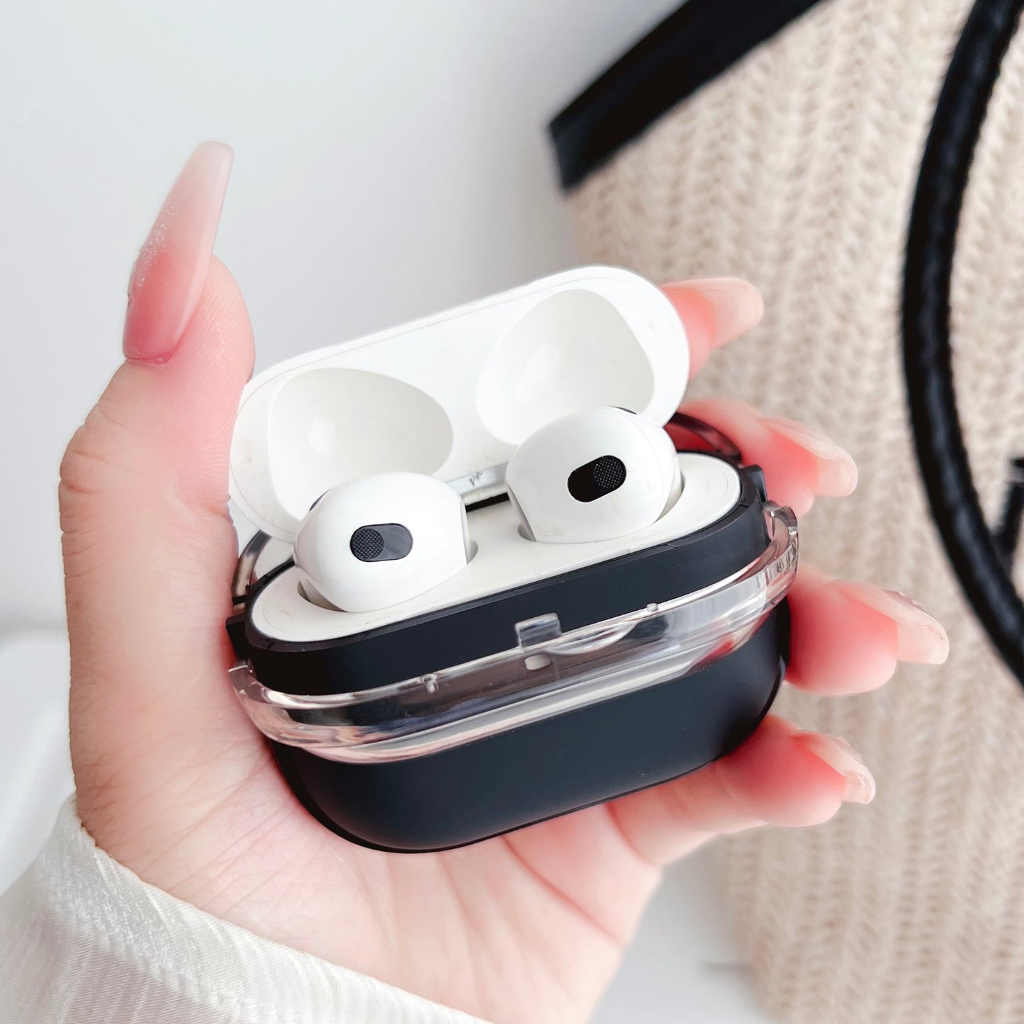 For Apple AirPods 3 Shockproof TPU Case Anti-Drop Bluetooth Earbuds Charging Case Cover with Wrist Strap