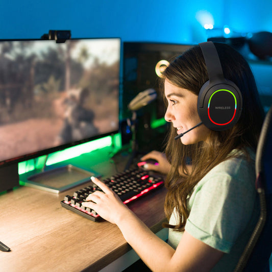 L800 2.4G Wireless / Bluetooth 5.1 Over-ear Headset LED Light Low Latency E-sports Gaming Headphone