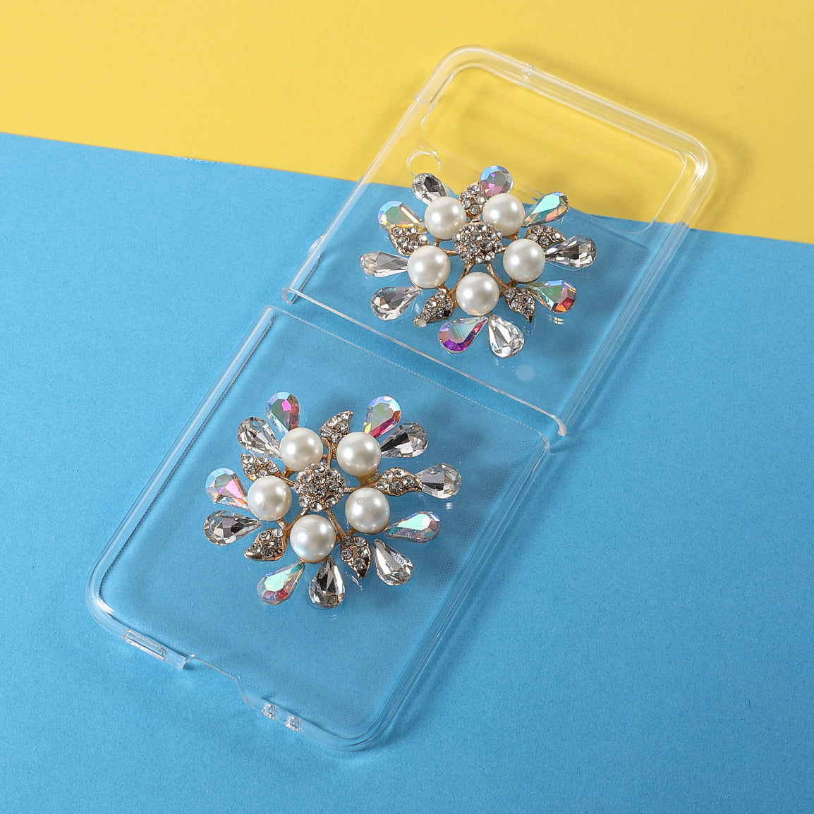 2-Pieces Design Anti-Collision Rhinestone Decoration PC + TPU Hybrid Cover Shell for Samsung Galaxy Z Flip3 5G