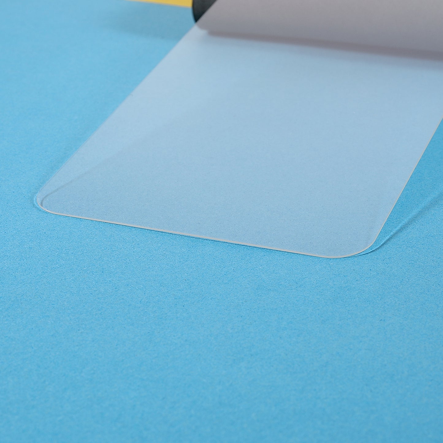 2.5D Arc Edge High Aluminum-silicon Glass Screen Protector Fingerprint Unlock Film for Samsung Galaxy S22+ 5G