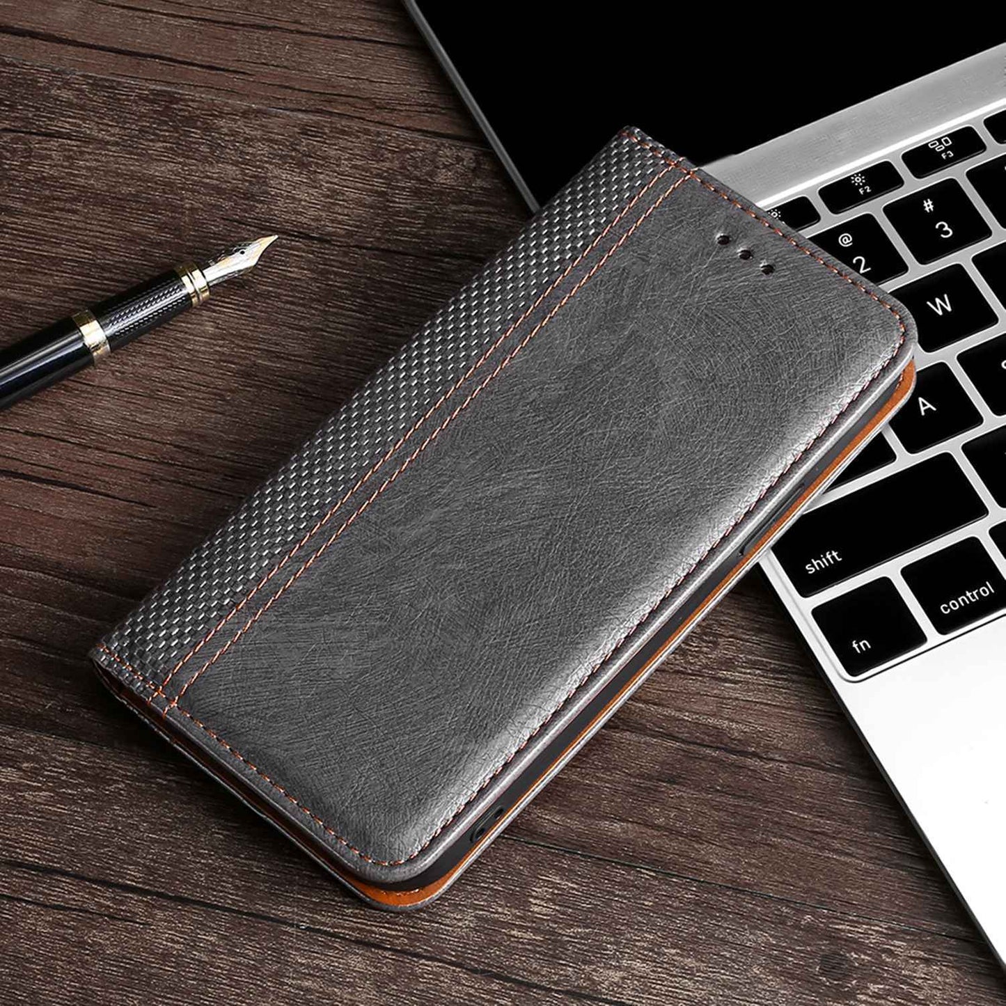 For Realme 10 Pro+ 5G Plaid Pattern PU Leather Card Holder Stand Case Magnetic Auto Closing Protective Phone Cover