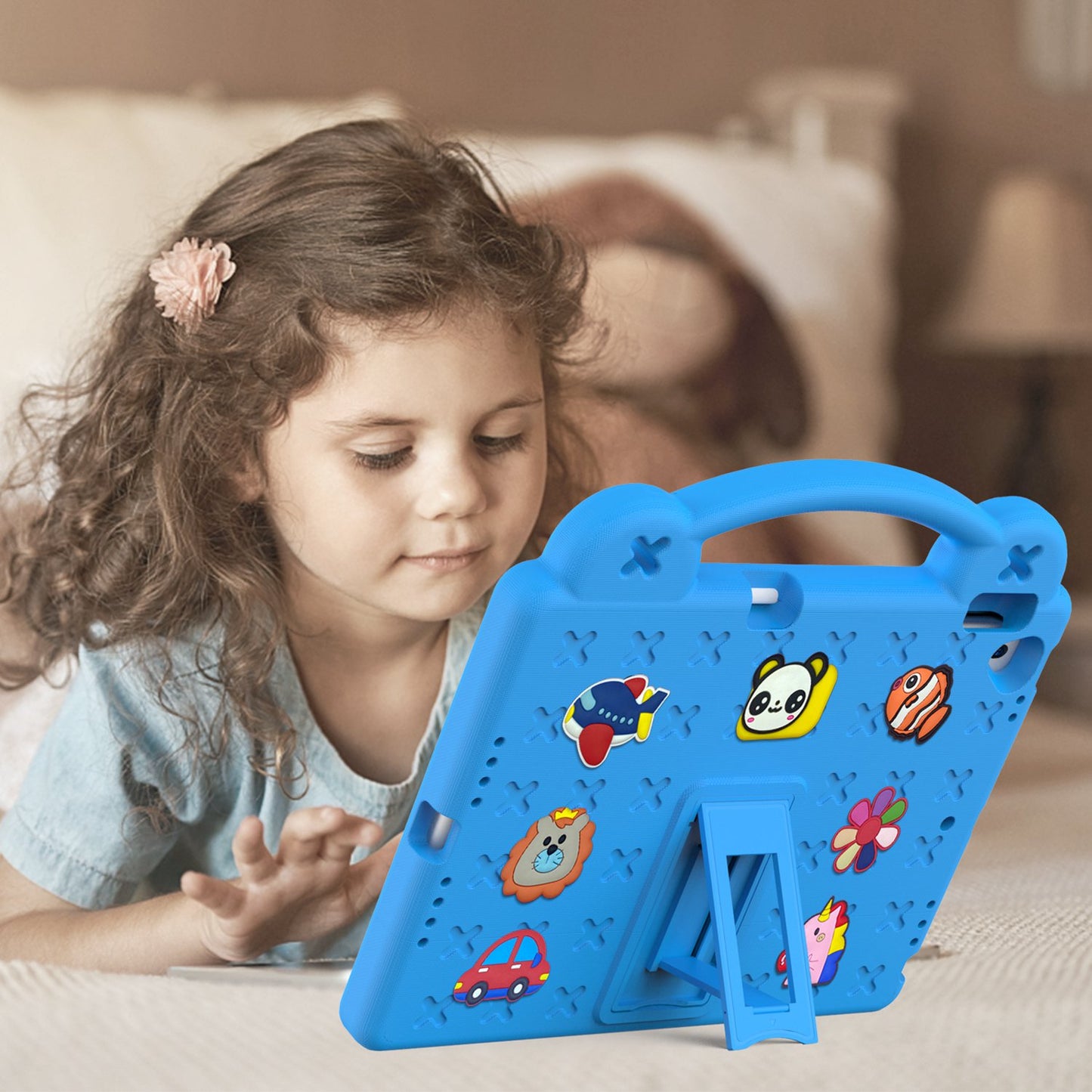 For iPad 10.2 (2021) / (2019) / (2020) Portable EVA Case Shockproof Tablet Cover Anti-Scratch Case with Kickstand