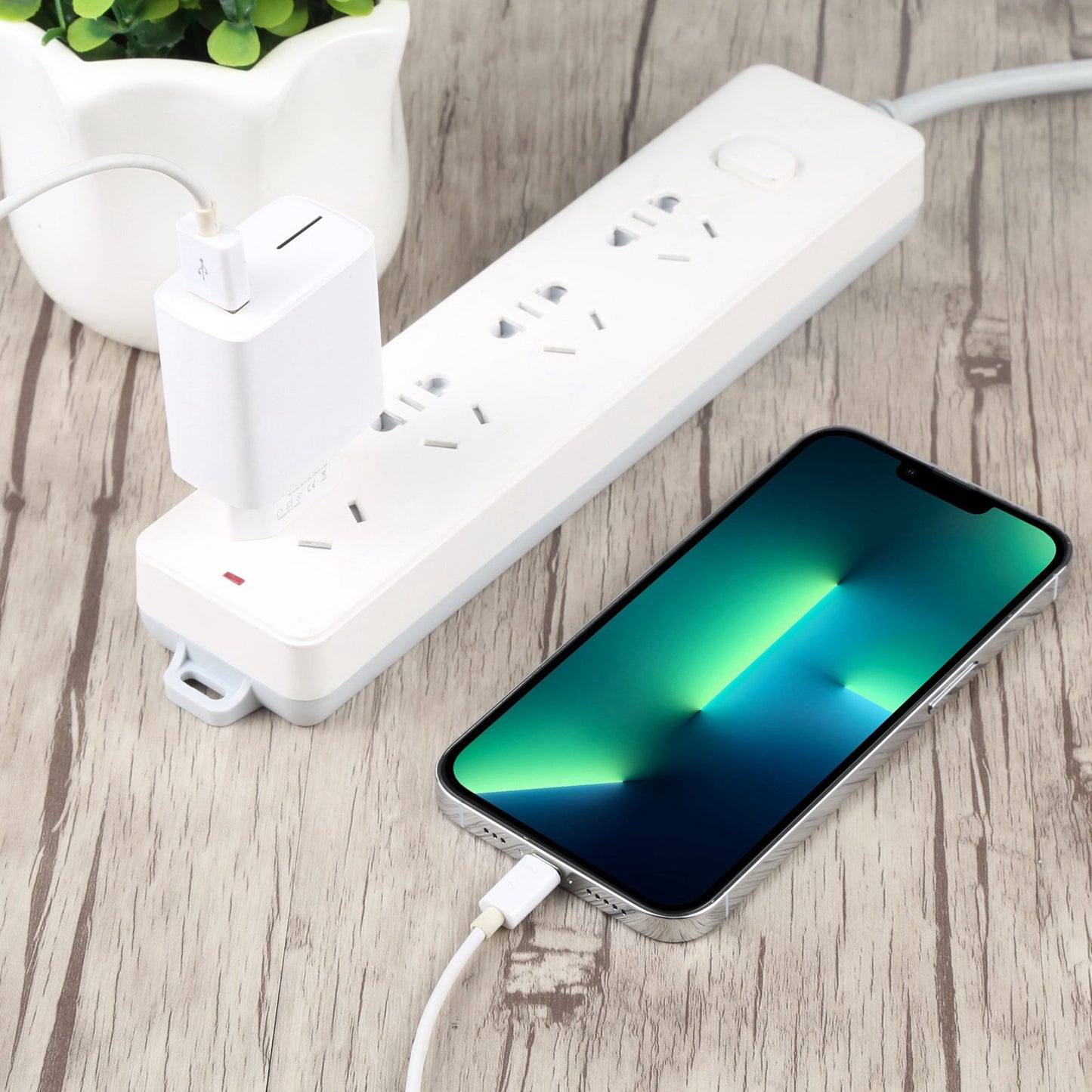 LZ-1130 Single Port QC 3.0 USB Charger Quick Charging Portable Power Adapter