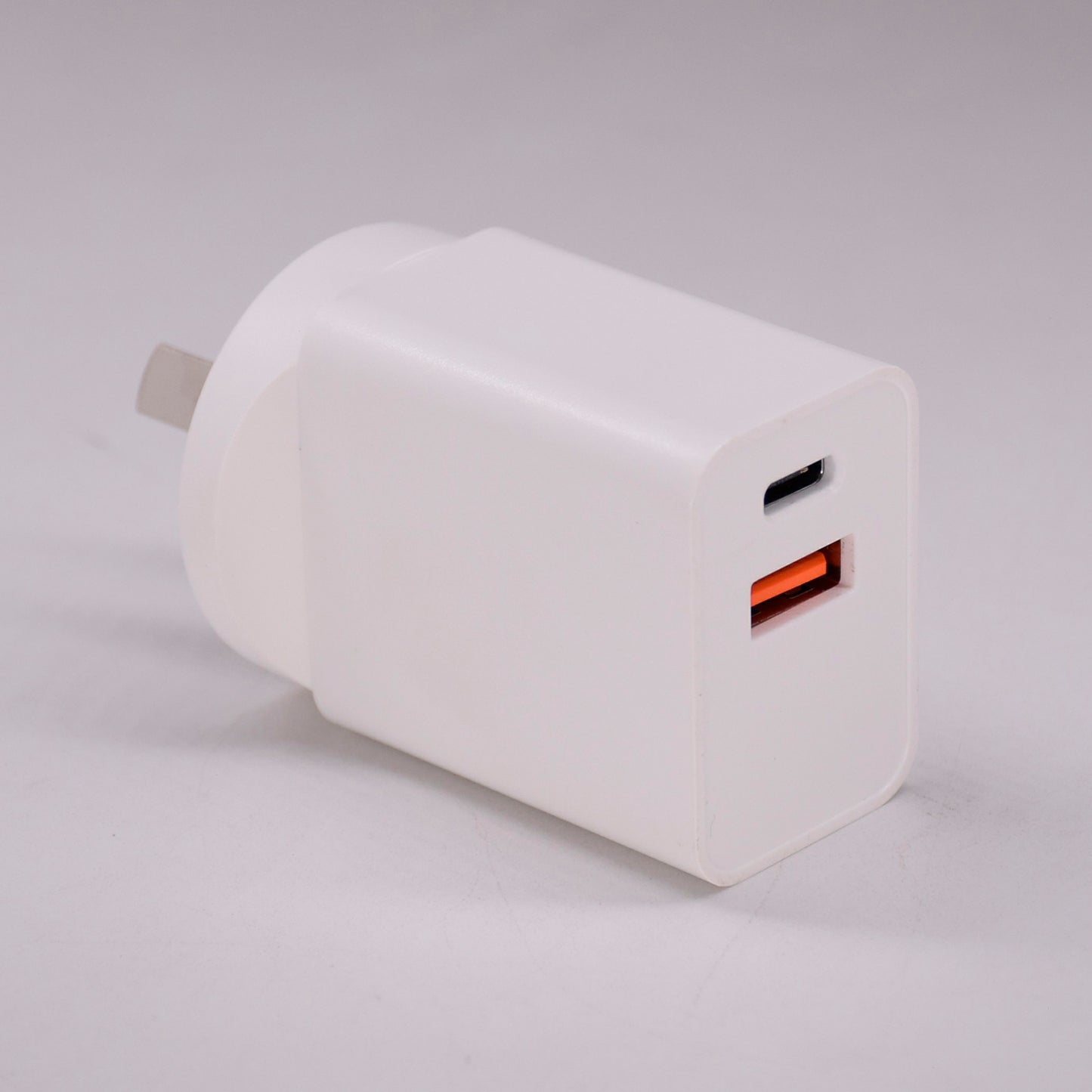 18W USB + Type-C Dual Ports Quick Charge Travel Charger