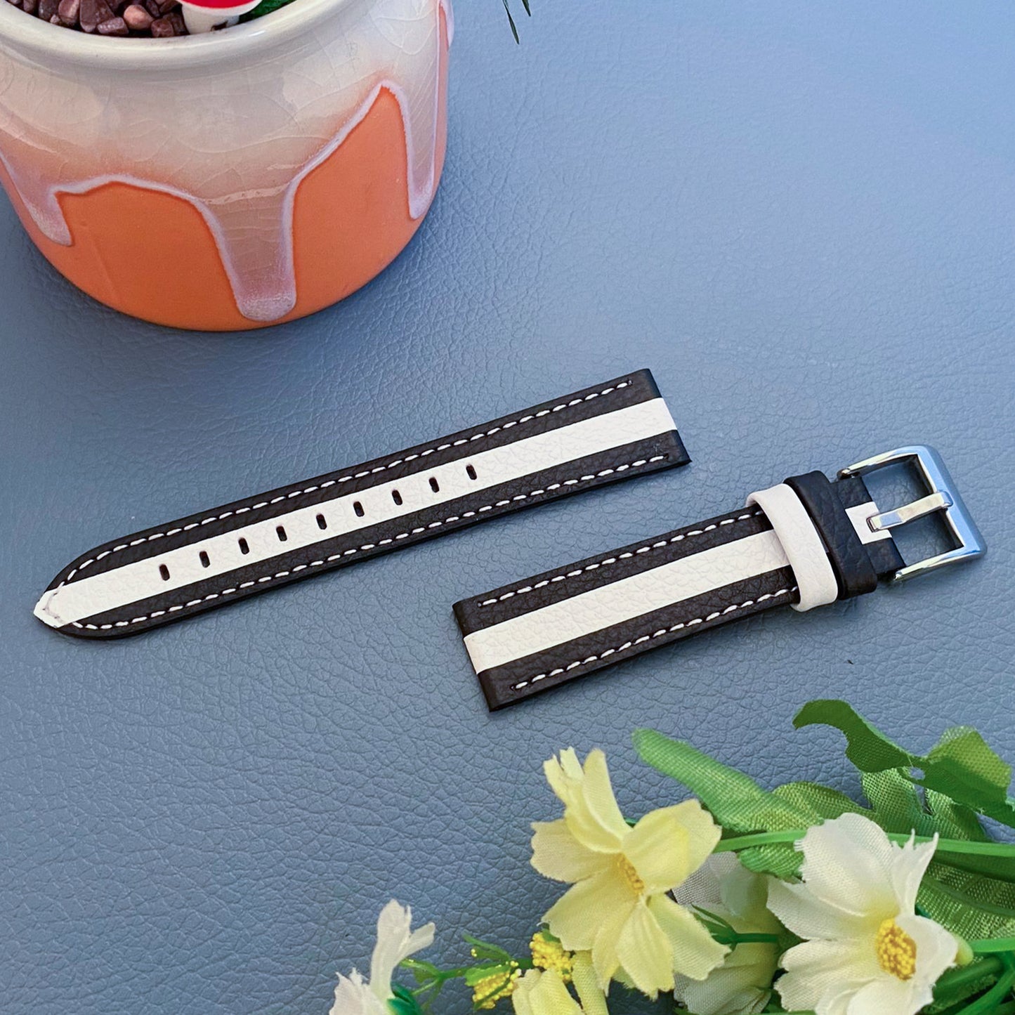 For Huami Amazfit Bip 1S/GTR 42mm Sewing Line Color Splicing Design Strap Adjustable Cowhide Leather Watch Band (20mm)