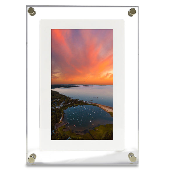 10.1-inch Acrylic Digital Photo Frame for Family, Friends, Lovers Horizontal Vertical Picture Frame LCD Display with 1G Internal Memory / Type-C Cable