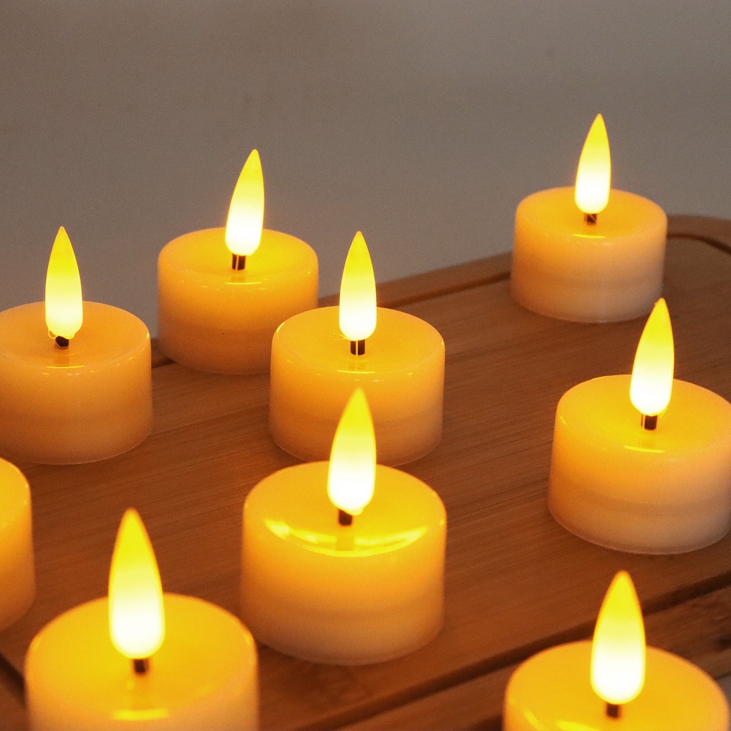12Pcs / Set Small Flameless LED Light Battery Electronic Candles Tables Lamp for Pumpkins, Wedding Decorations, Christmas, Home Decor