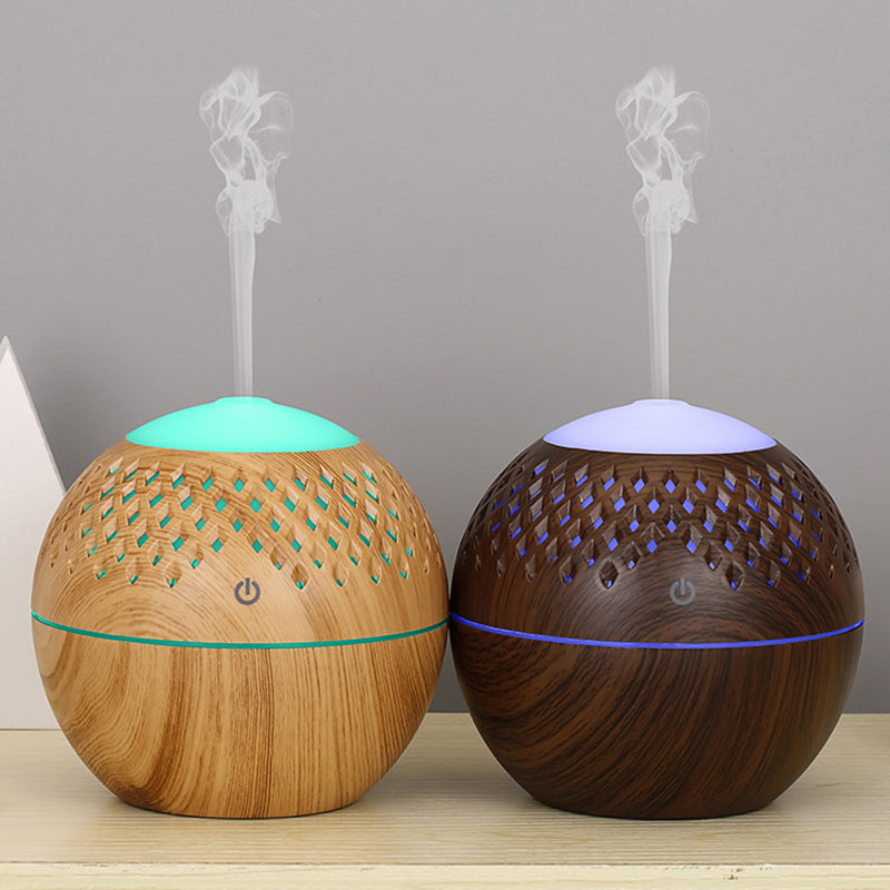200ml Wood Grain Hollow Air Humidifier Mini Silent Mist Maker Fog Sprayer with Colorful Light for Home, Office (with CE)
