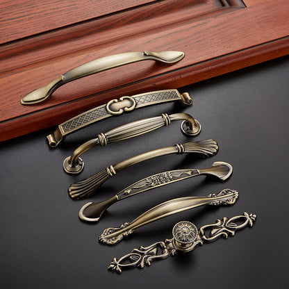 Furniture Door Pull Handle Retro Zinc Alloy Cabinet Drawer Wardrobe Handle, 22mm Screw