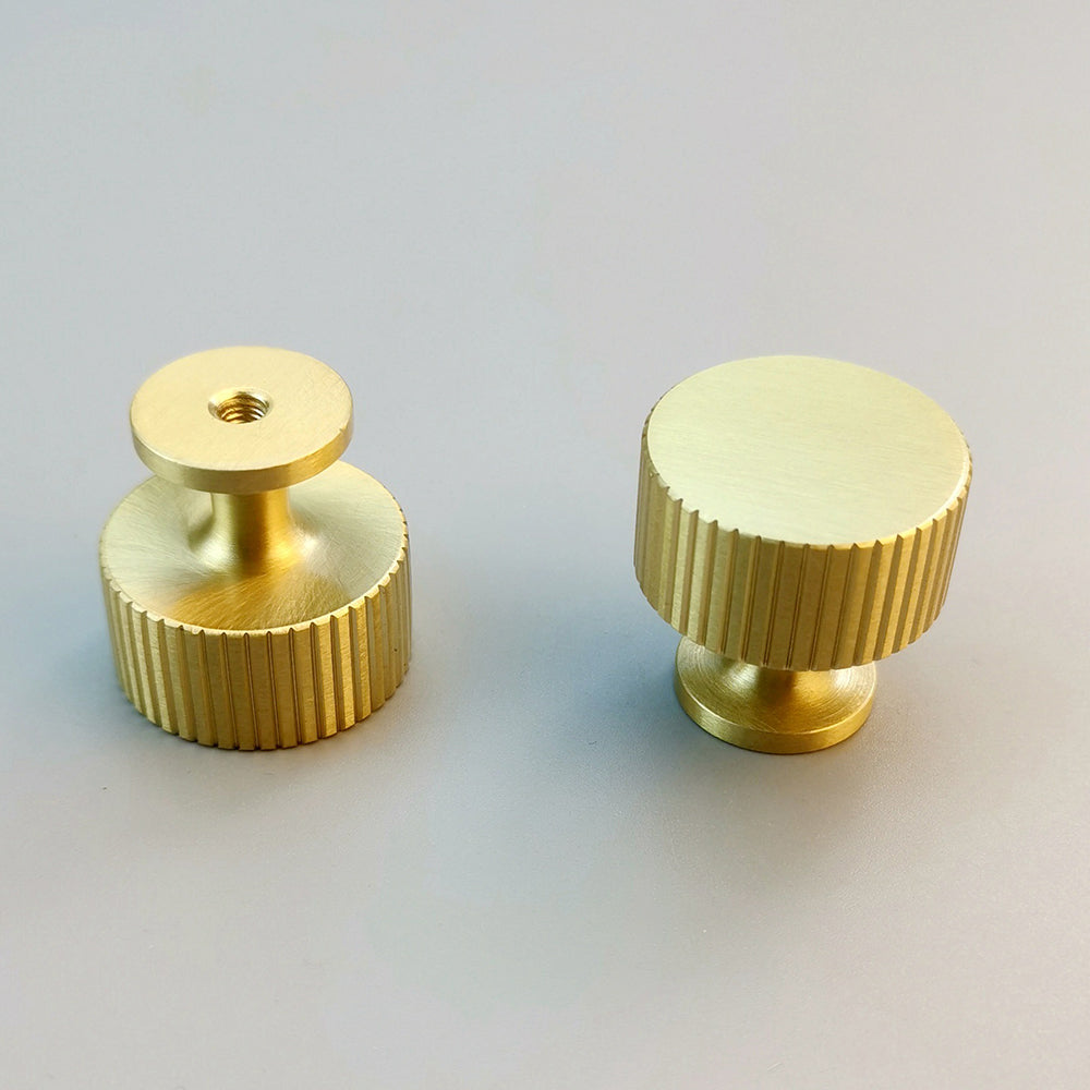 Kitchen Cupboard Cabinet Knob Wardrobe Knob Brass Furniture Handle with 25mm Screw, Size S: 28mm Diameter