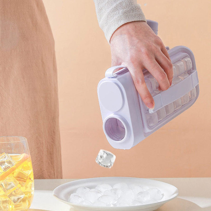 2 in 1 Ice Cube Mold Kettle Portable 17 Grids Ice Maker Bottle (BPA Free, No FDA Certificate)