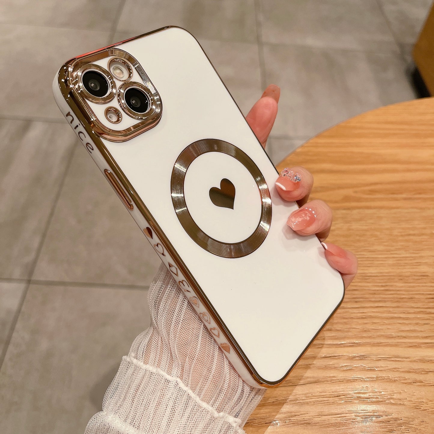 For iPhone 14 Magnetic Phone Case 6D Electroplating Love Heart Phone TPU Cover Compatible with MagSafe
