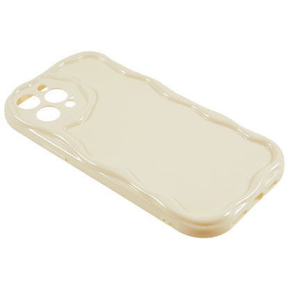 For iPhone 13 6.1 inch Wave Design Soft TPU Mobile Case Anti-drop Protective Cover