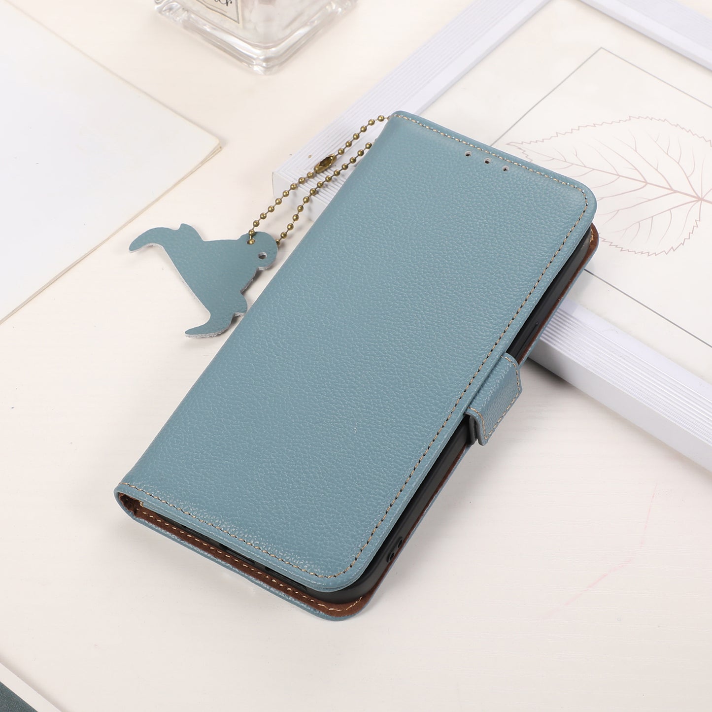 For Nokia C32 RFID Blocking Phone Cover Genuine Cow Leather Phone Case with Stand Wallet