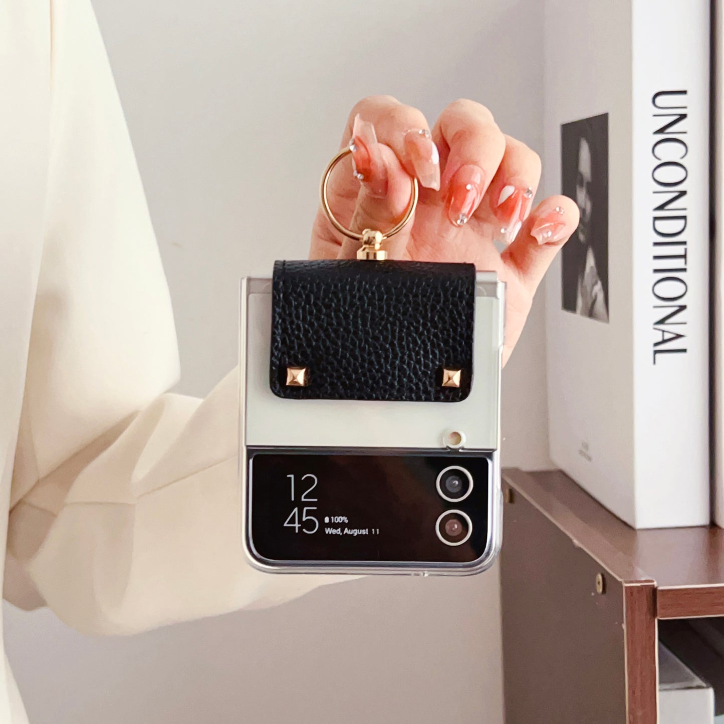 For Samsung Galaxy Z Flip4 5G Anti-Scratch PC Back Cover PU Leather Metal Ring Kickstand Phone Case