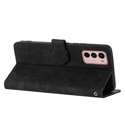 For Motorola Moto G42 4G Flowers Imprinted Stand Case Leather Wallet Anti-drop Phone Cover