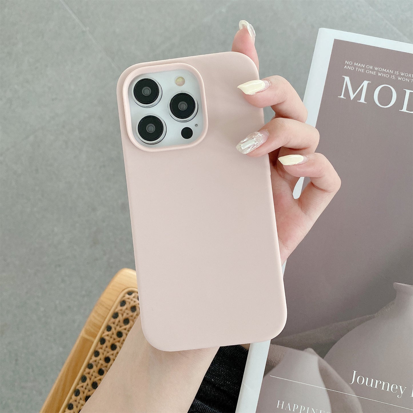 For iPhone 15 Pro Compatible with MagSafe Wireless Charging Phone Case Soft Anti-scratch Silicone Cover