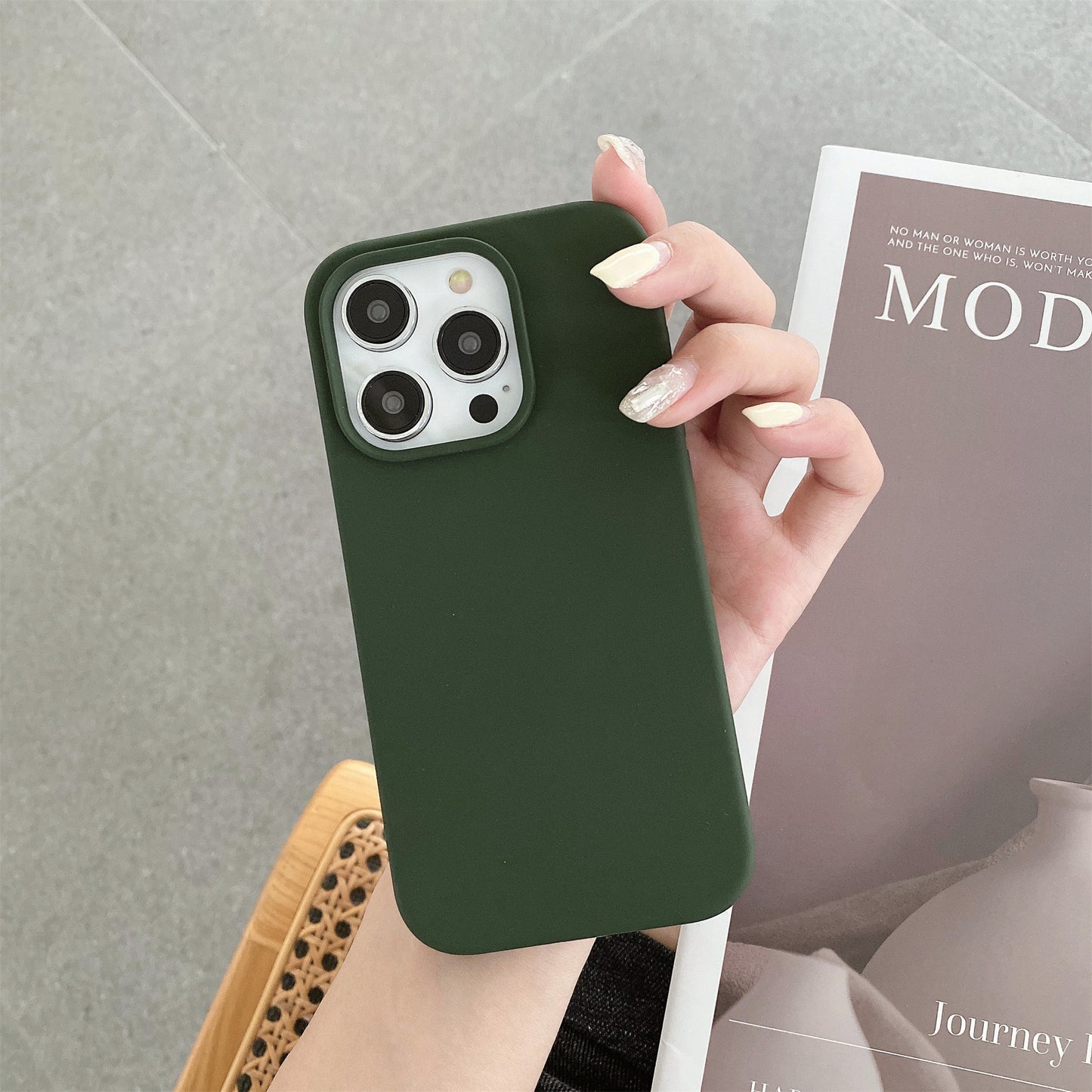 For iPhone 15 Pro Compatible with MagSafe Wireless Charging Phone Case Soft Anti-scratch Silicone Cover