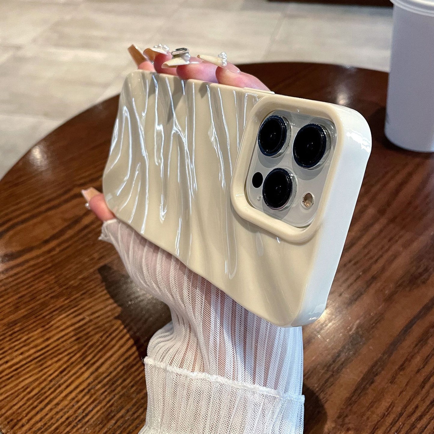 Anti-Drop Soft TPU Case for iPhone 15 Pro Simple Style Wave Pattern Slim Phone Cover