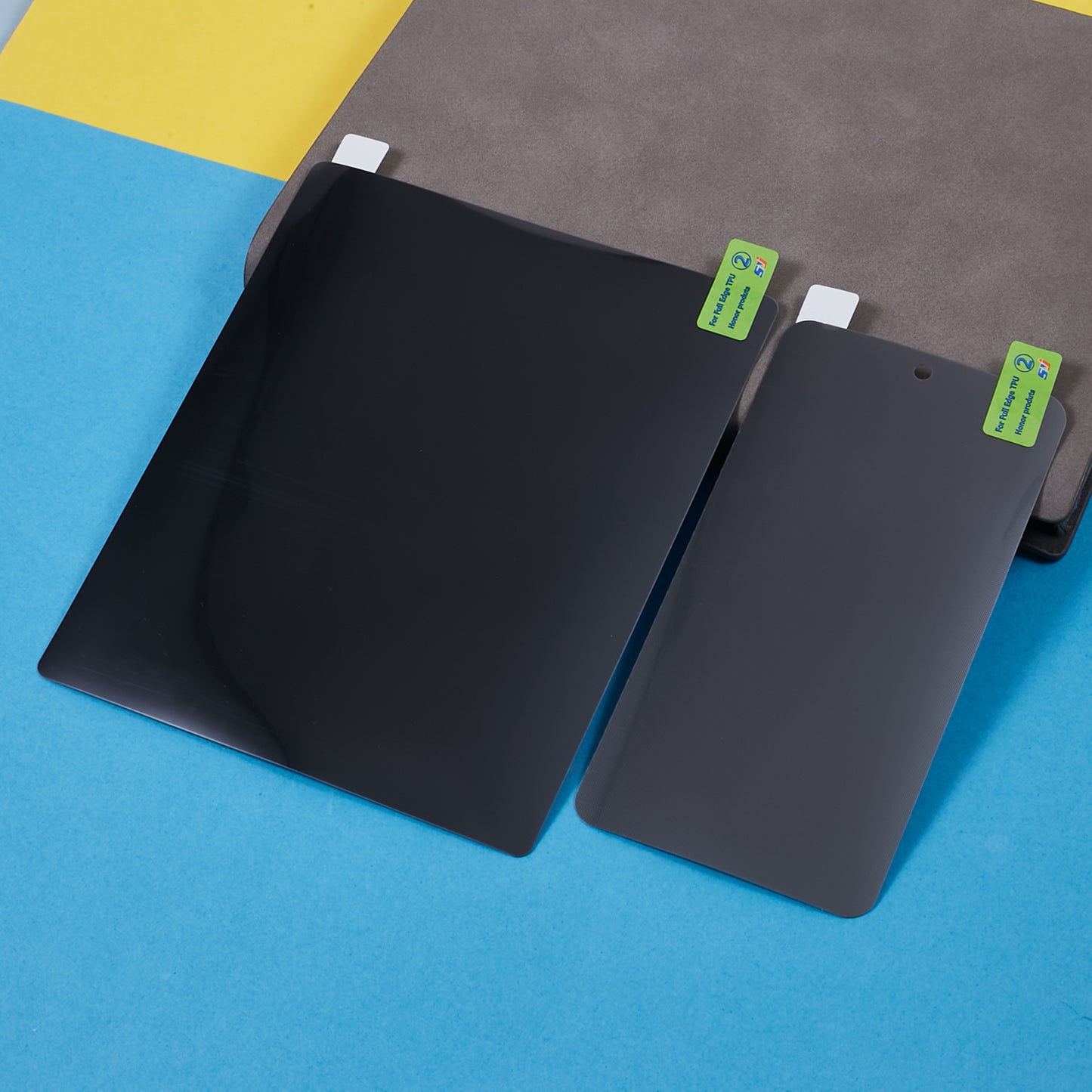 For Google Pixel Fold Anti-Glare Matte PET Film Anti-Spy Front and Back Screen Protector