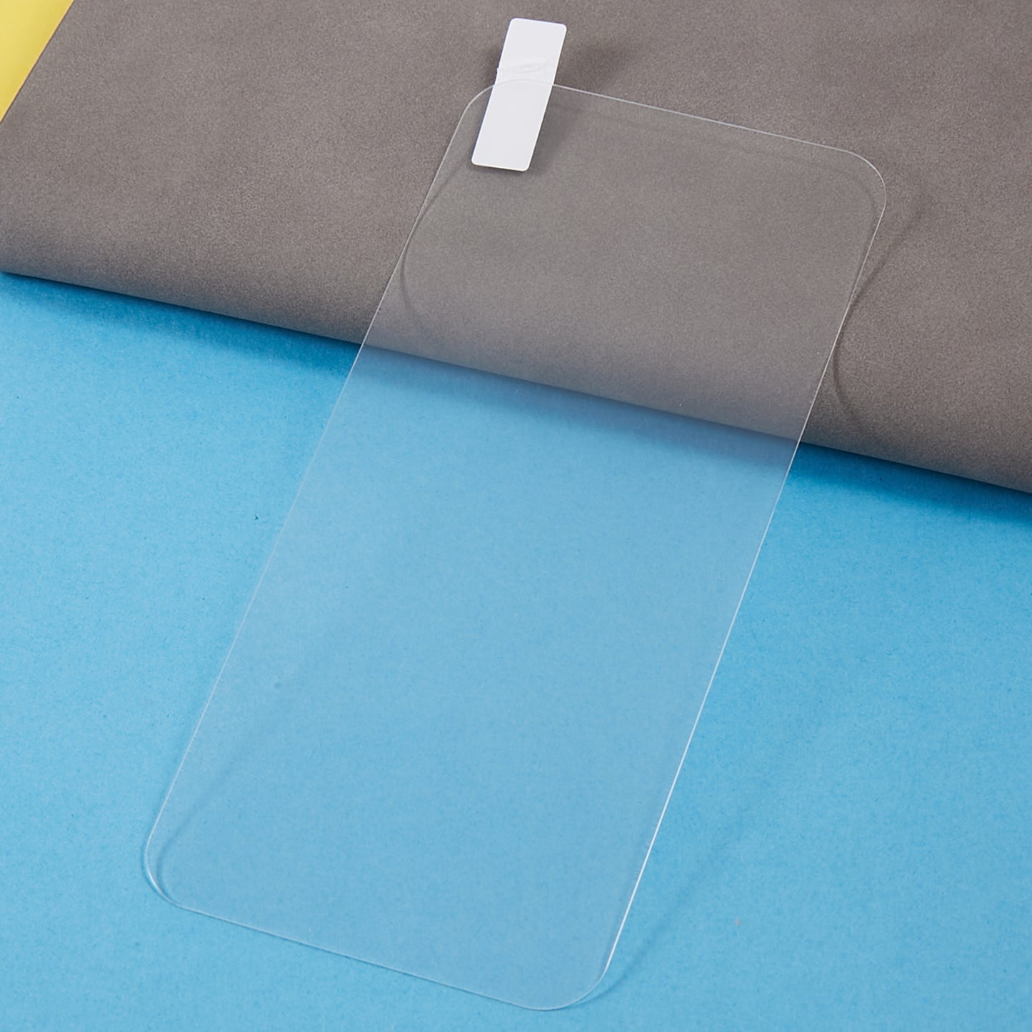For iPhone 15 / 15 Pro Phone Screen Protector Thick Glue Ultra Clear High Aluminium-silicon Glass Film