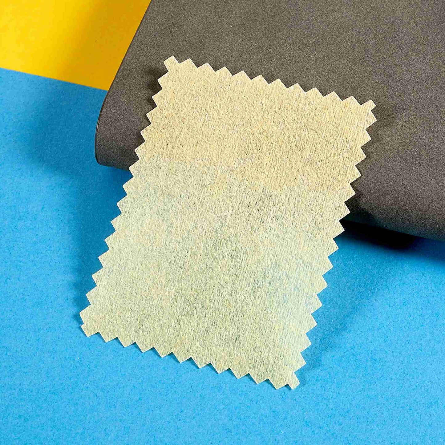 For iPhone 15 Pro Soft PET Phone Screen Protector Ultra Clear Anti-scratch Film