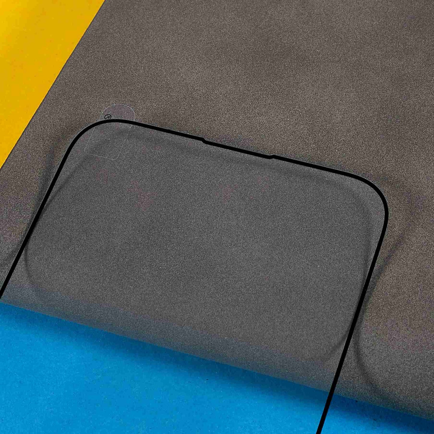 For iPhone 15 Pro Anti-static Screen Protector High Aluminium-silicon Glass Full Glue Full Cover Silk Printing Film