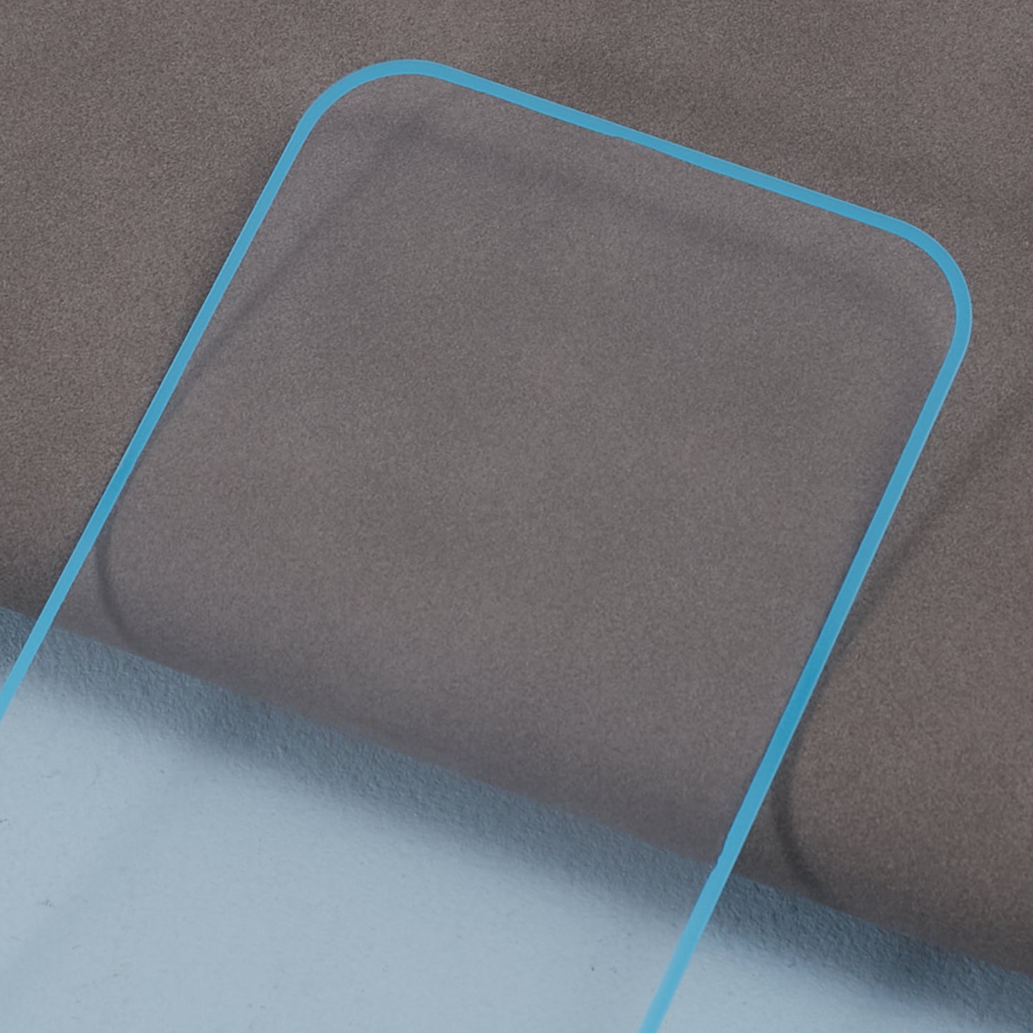 For iPhone 15 Plus Luminous Medium Alumina Glass Film Ultra Clear Full Glue Screen Protector
