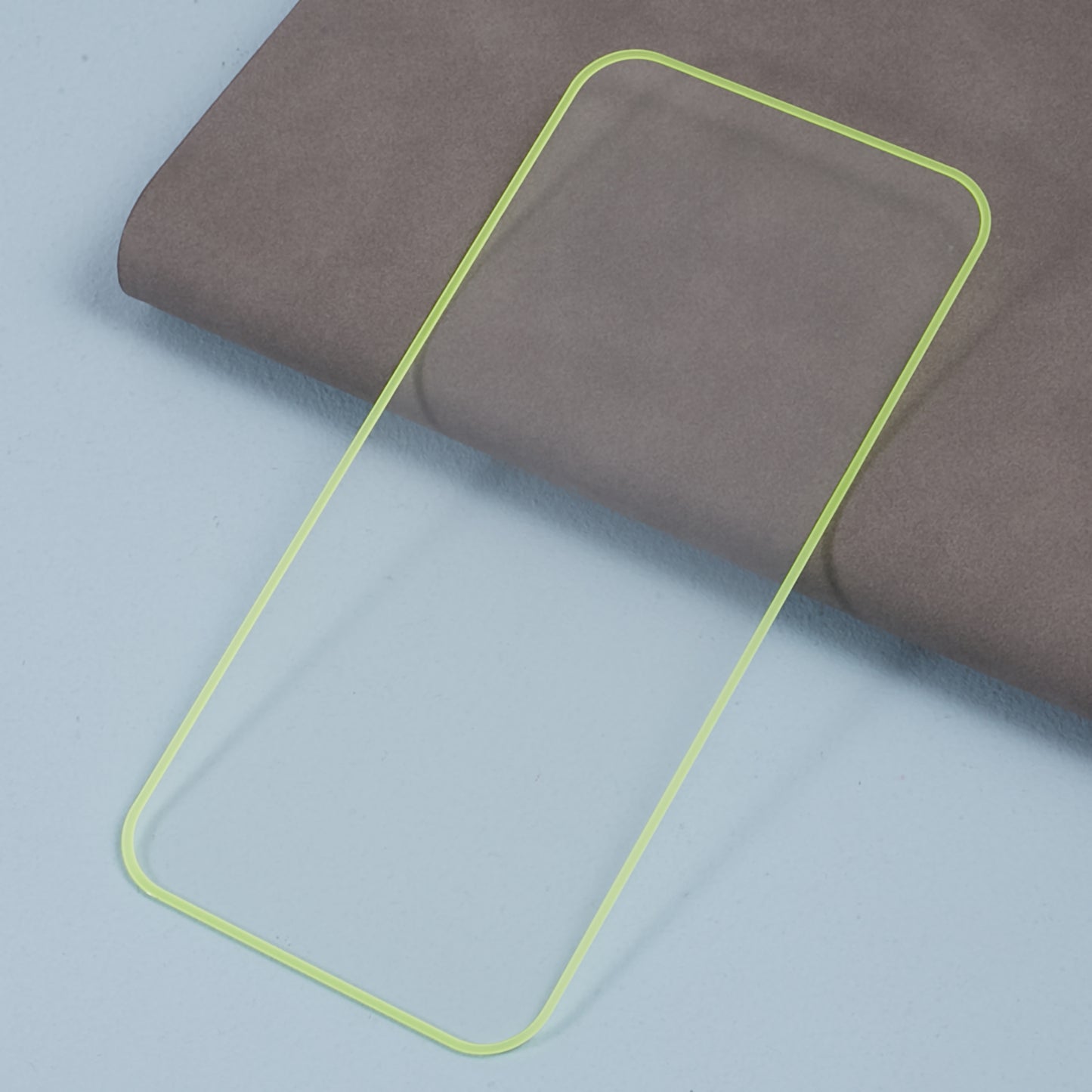 For iPhone 15 Pro Max Luminous HD Medium Alumina Glass Screen Protector Full Glue Anti-scratch Film