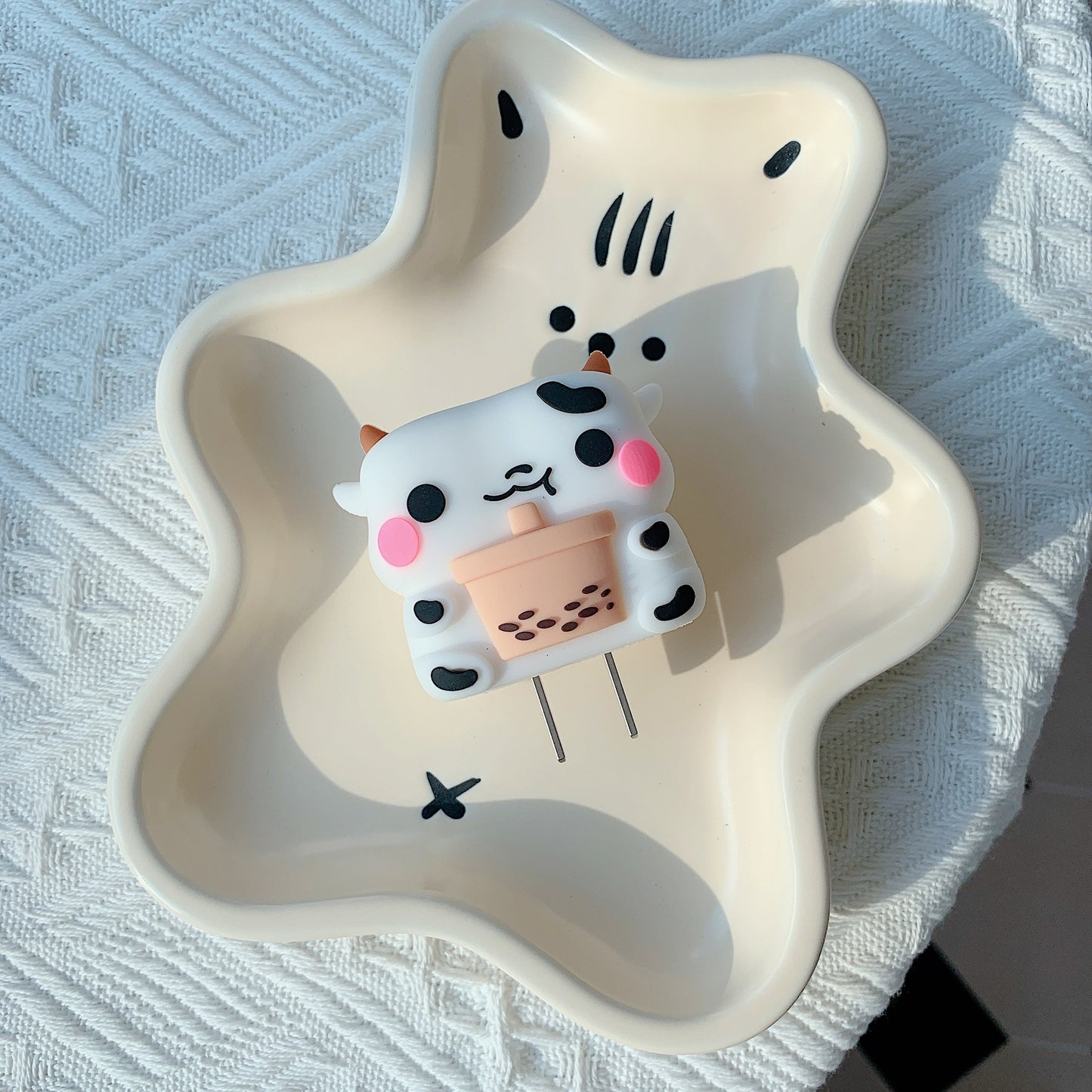Cartoon Style Protective Case for iPhone 18W / 20W Charger Block Silicone Cover Set with Charging Cable Case