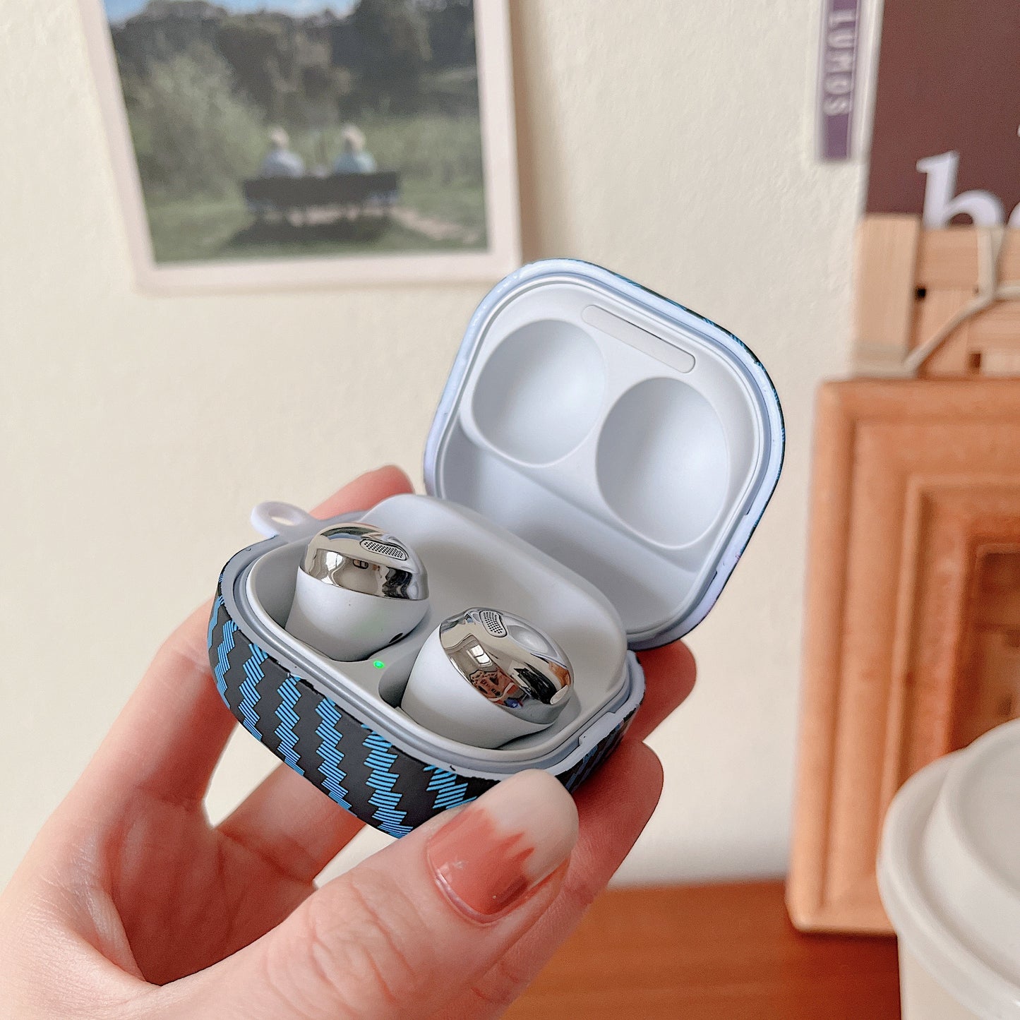 For Samsung Galaxy Buds2 Pro / Buds 2 / Live / Pro Carbon Fiber Texture Bi-color PC Case Earphone Anti-drop Cover