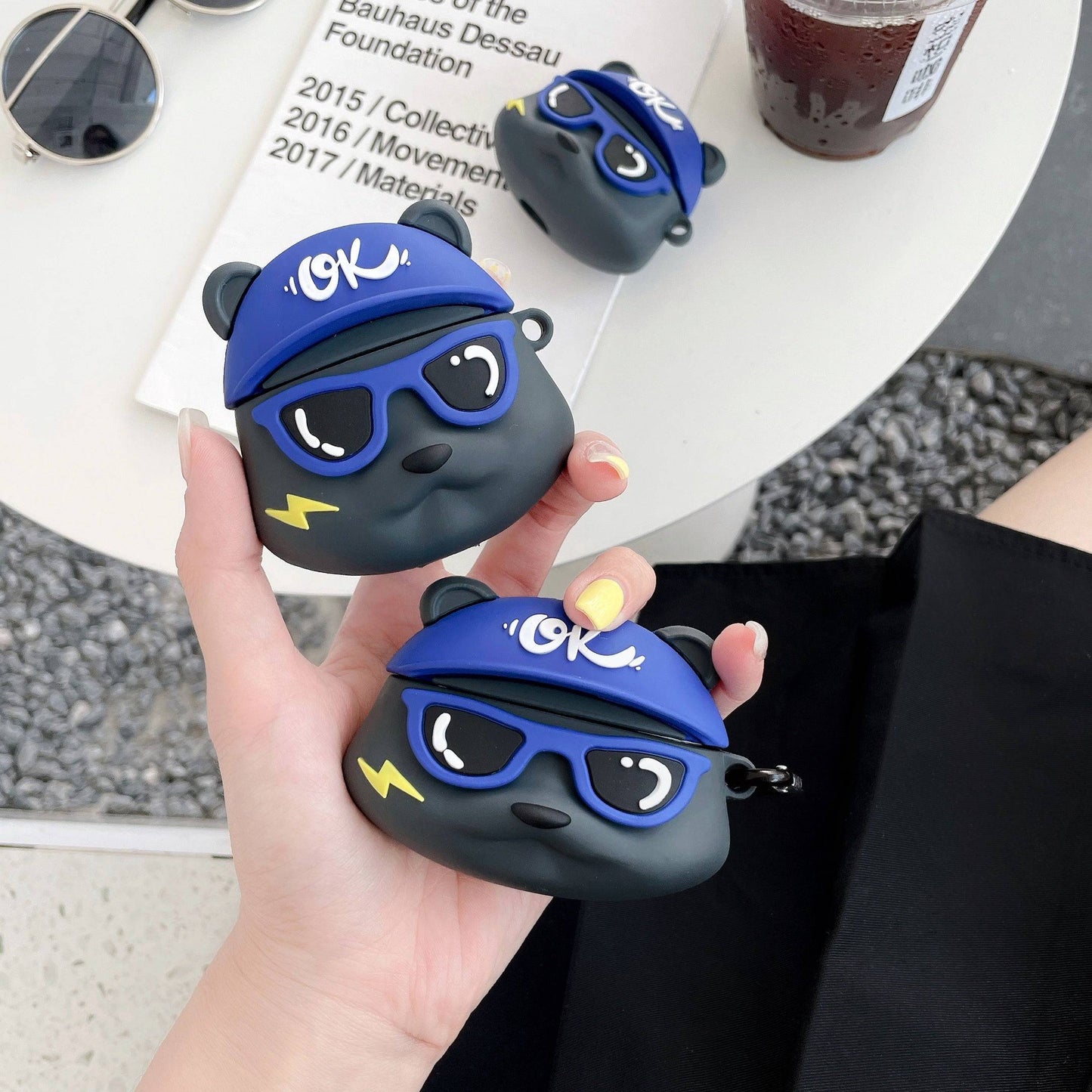 Earphones Case for Apple AirPods with Charging Case (2016) / (2019) / AirPods with Wireless Charging Case (2019) , Little Bear Silicone Cover with Keychain
