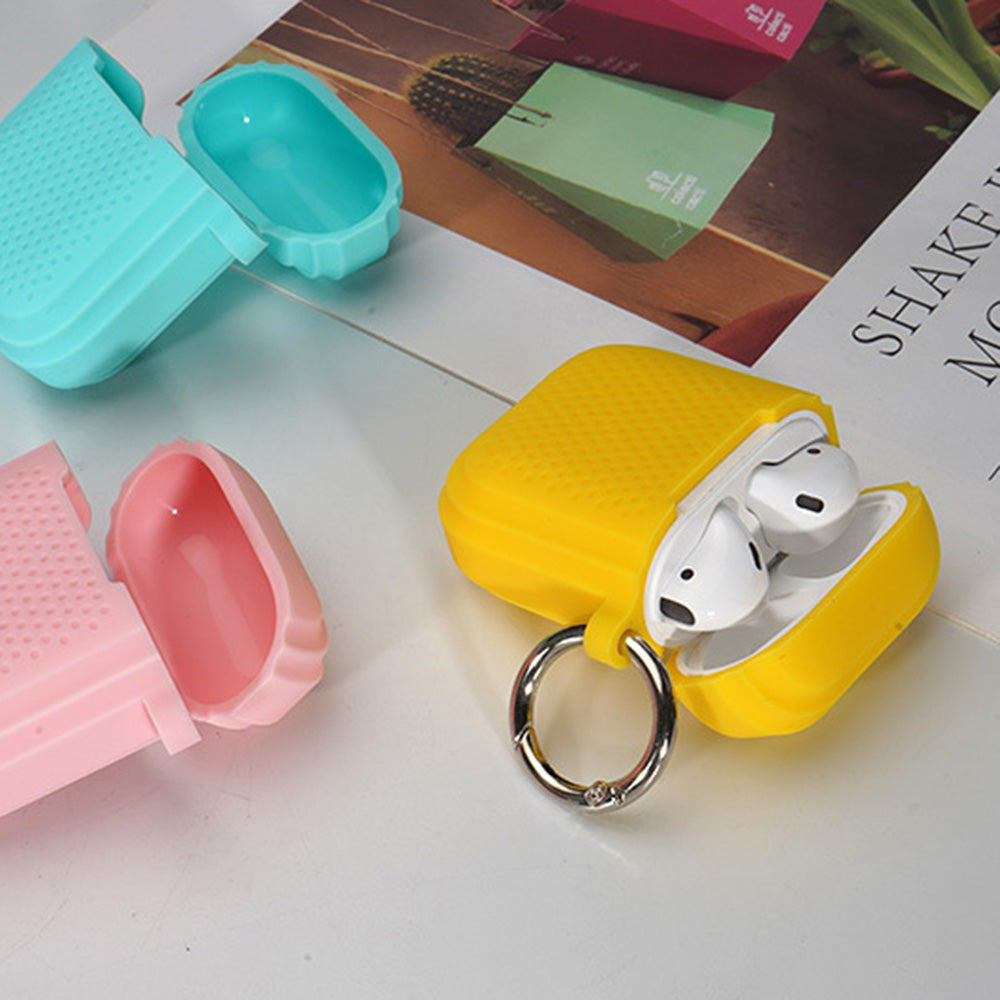 Silicone Case for AirPods with Charging Case (2016) / (2019) / AirPods with Wireless Charging Case (2019) Earphone Cover with Ring Buckle