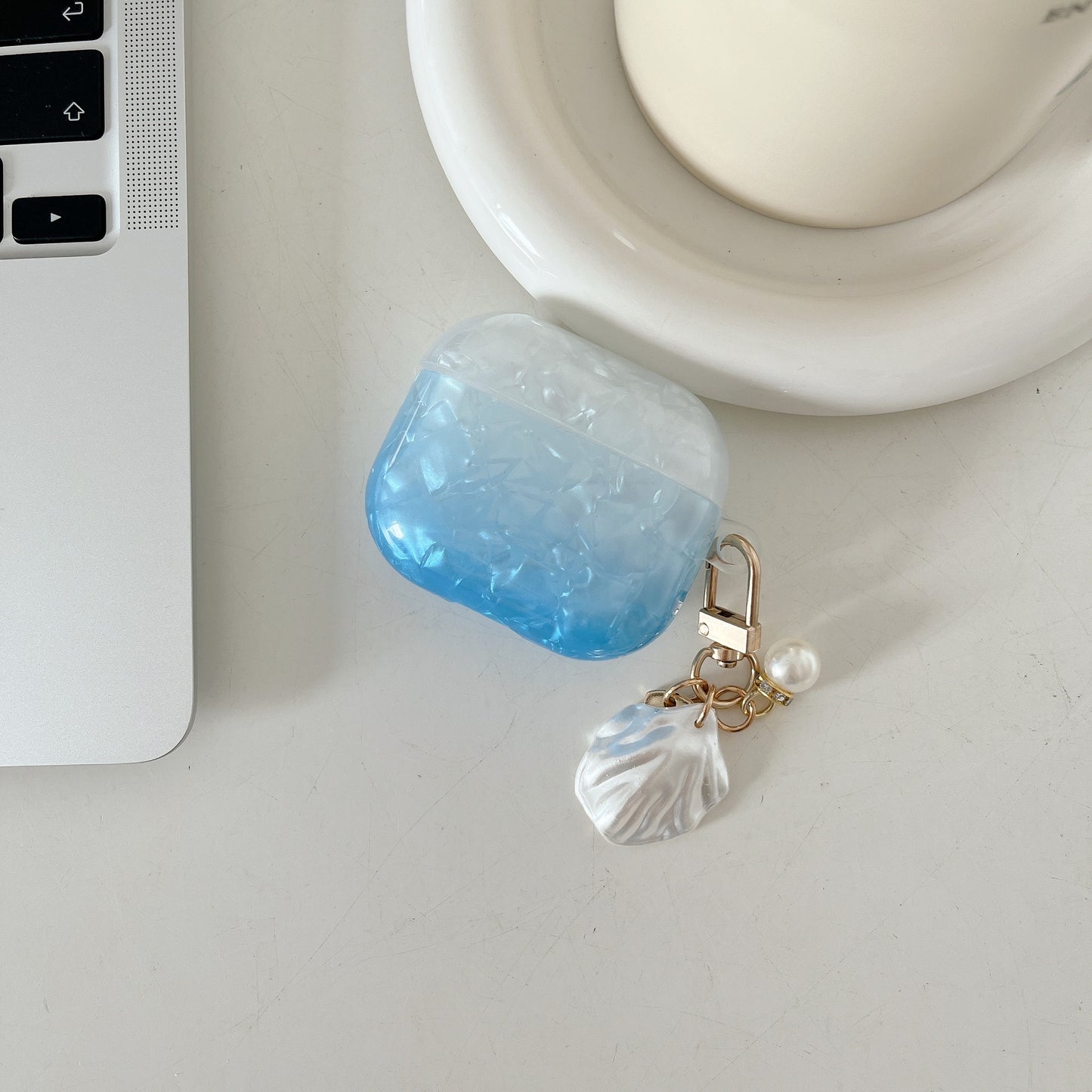 Earphone Case for Apple AirPods Pro , Gradient Shell Grain TPU Protective Cover with Shell Shape Pendant