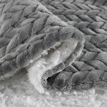 130x160cm Thickening Flannel Lamb Composite Home Office Double-Layer Blanket