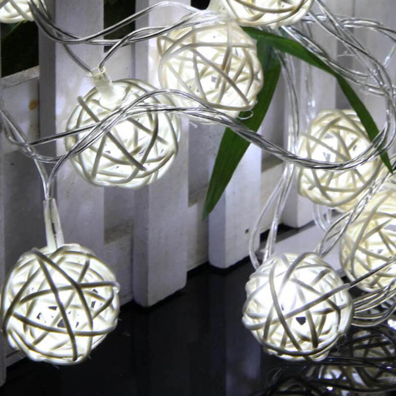 10-LED 1.2m 3cm Diameter Flashing LED Rattan Ball String Lights Outdoor Christmas Decorative Party