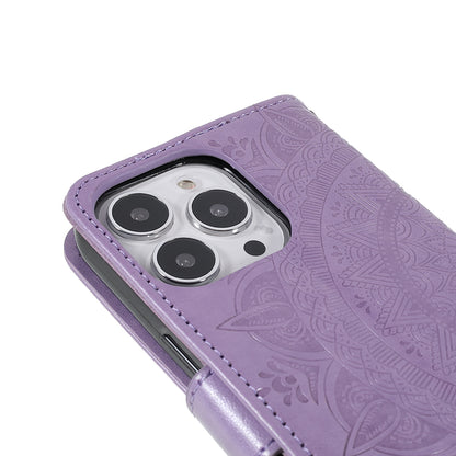 Mandala Totem Pattern Imprinted PU Leather Wallet Magnetic Flip Cover with Hand Strap for iPhone 13 Pro 6.1 inch